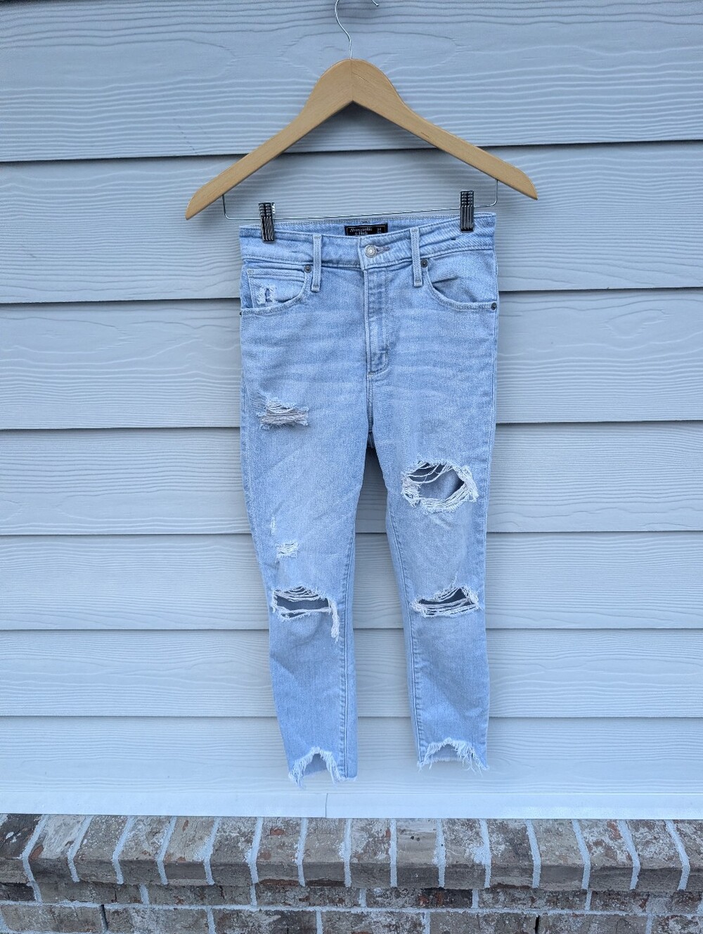 Abercrombie Jeans Size 24 00 Blue Denim High Rise Ankle Length Distressed Cozy